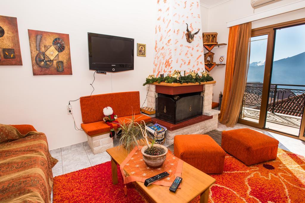 Hotel Artemis Karpenísion Esterno foto