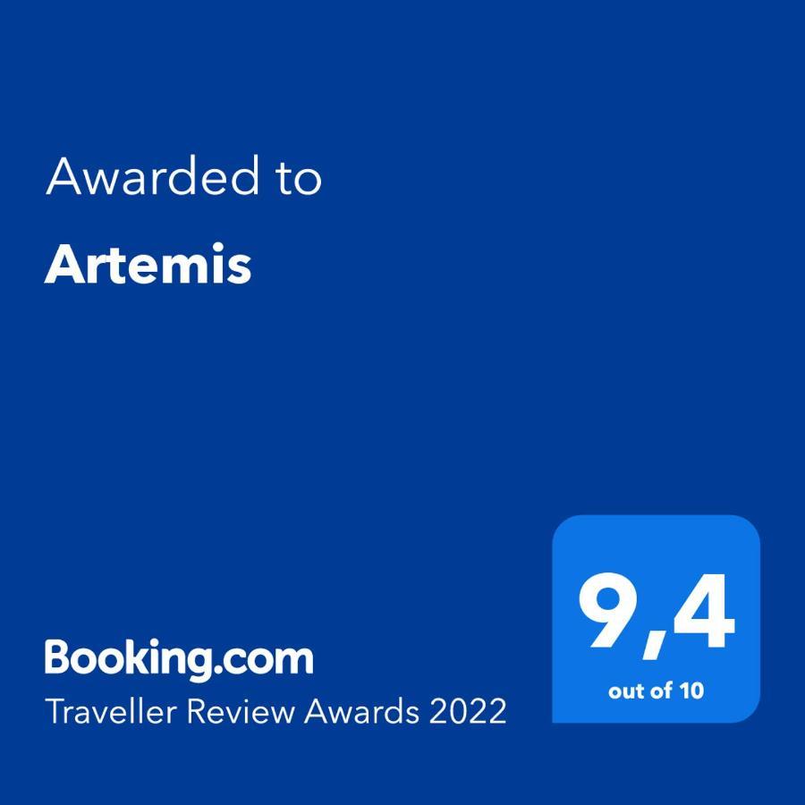 Hotel Artemis Karpenísion Esterno foto